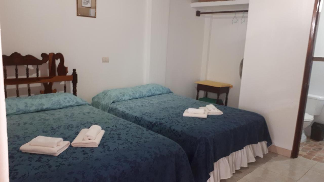 Hostal Villa Brisa Ballenita Exteriör bild