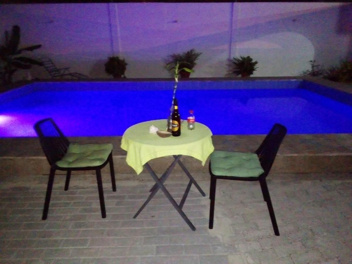 Hostal Villa Brisa Ballenita Exteriör bild